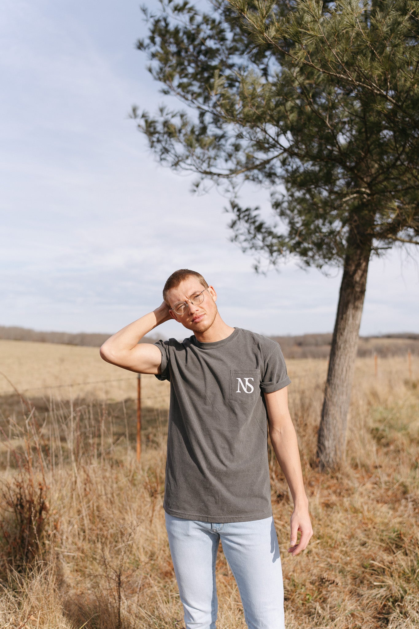 ELK GRAPHIC POCKET TEE