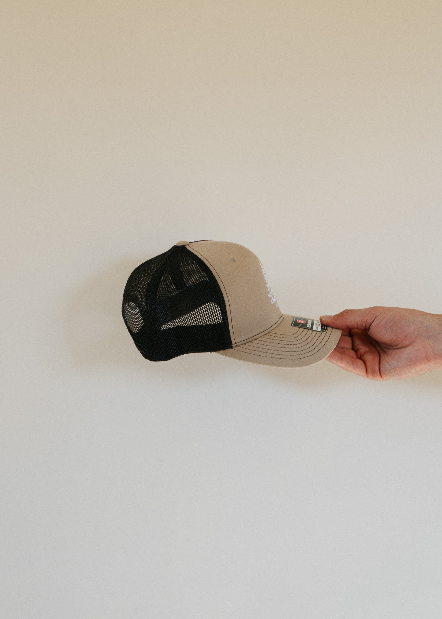 ESSENTIALS TREE RICHARDSON