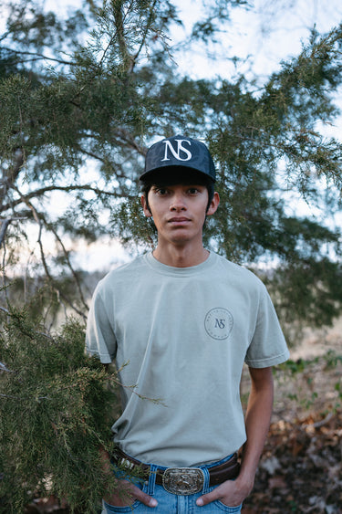 ANTLERS GRAPHIC TEE