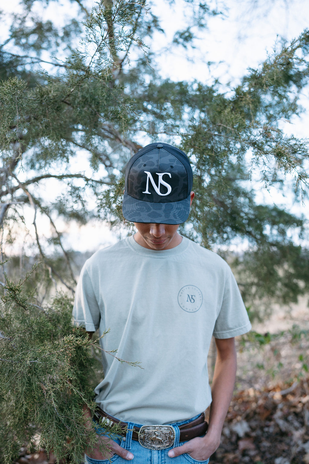 ESSENTIALS LOGO RICHARDSON