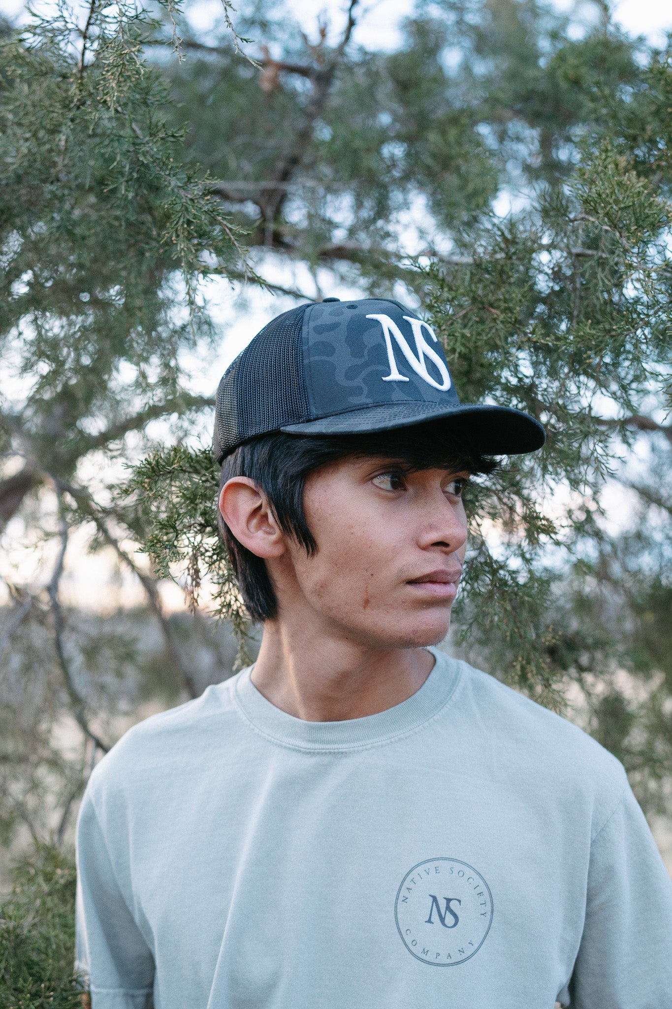 ESSENTIALS LOGO RICHARDSON