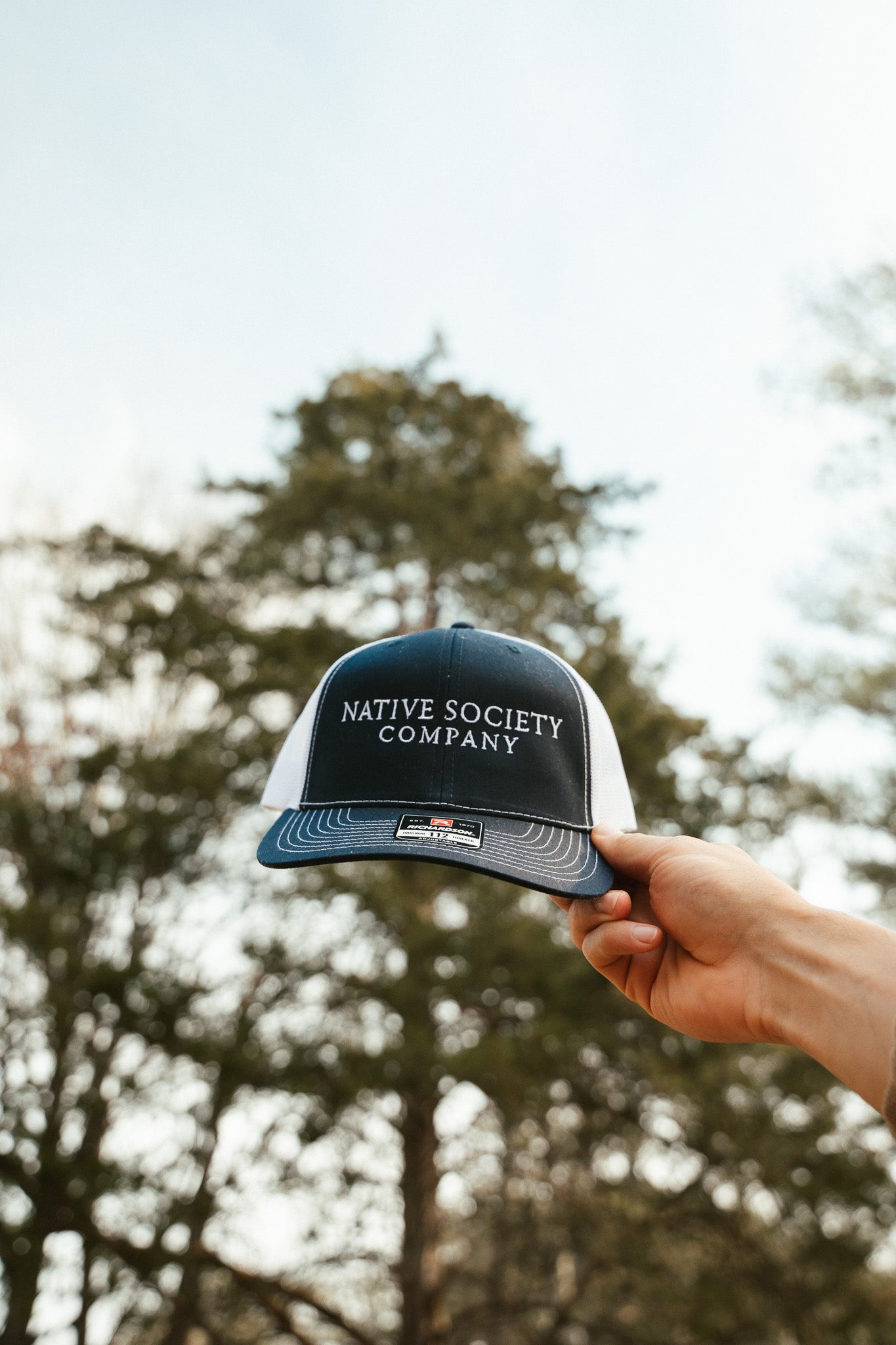 ESSENTIALS RICHARDSON